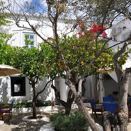 Christina 3* Spetses Town